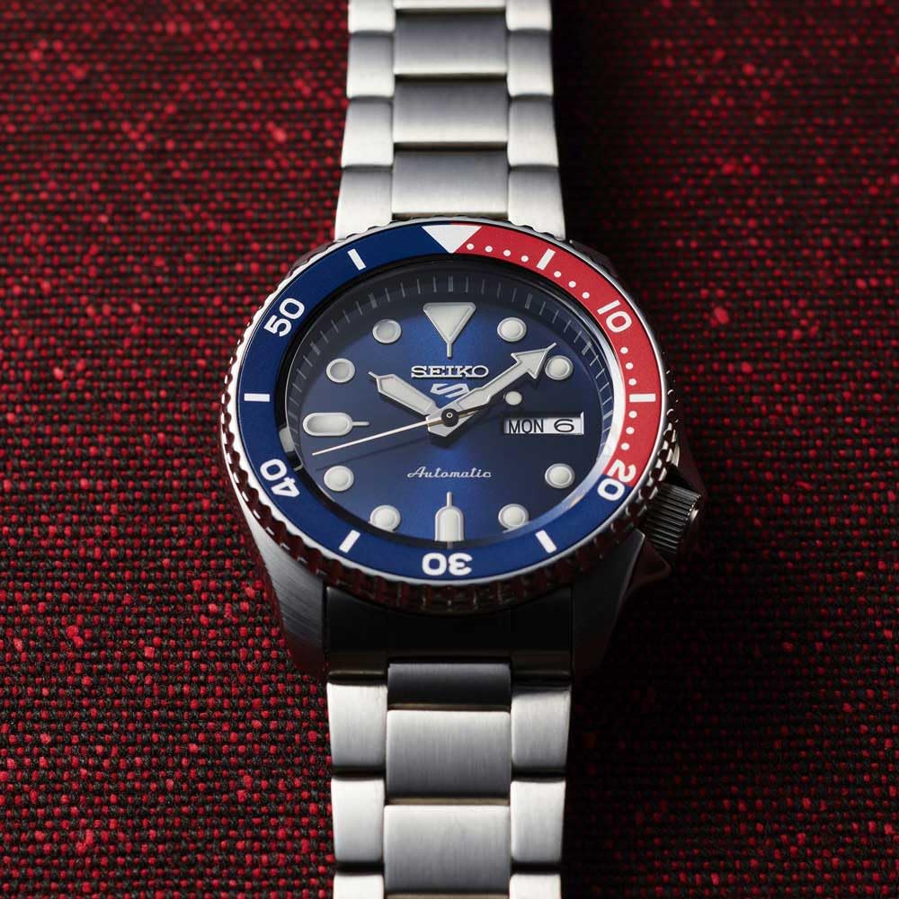 Seiko Analog Black Dial Men's Watch-SRPD55K1